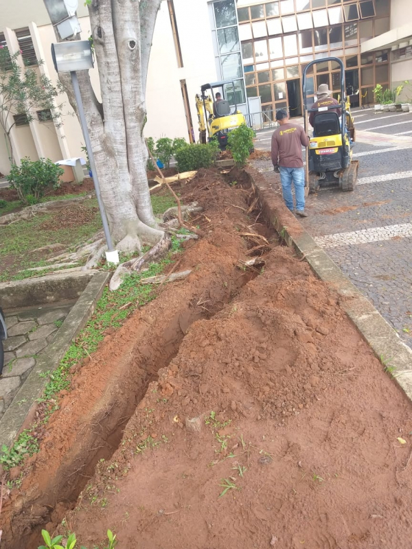 Instalação Elétrica Externa Valor Praça da Arvore - Instalação Elétrica na Construção Civil